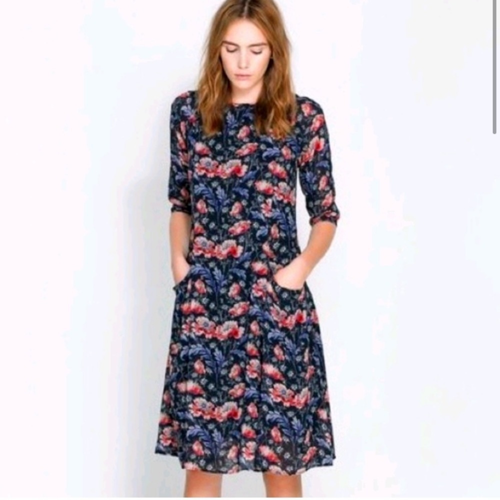 Zara floral printed midi dress with pockets Small navy